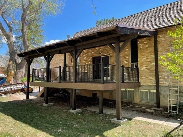 Utah County Decks project gallery photo 10