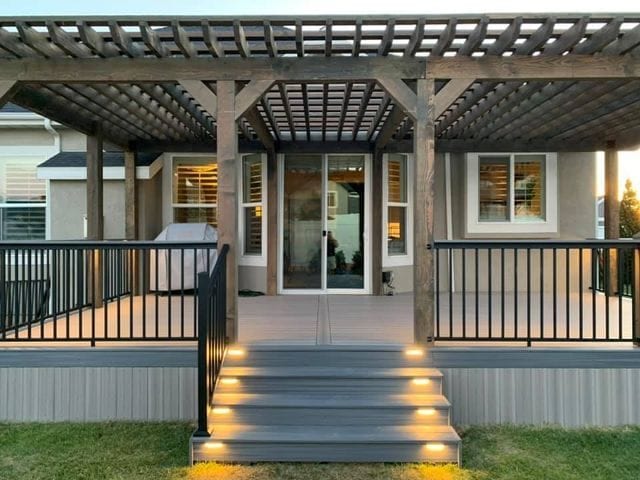 Utah County Decks project gallery photo 23