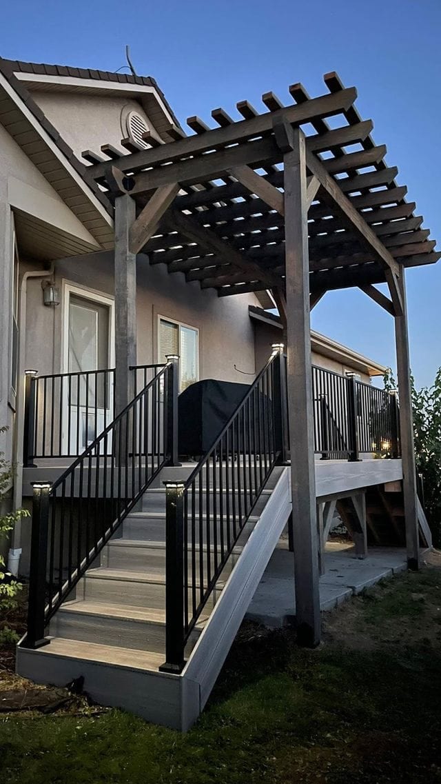 Utah County Decks project gallery photo 24