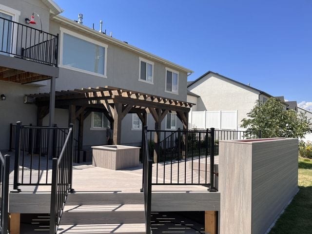 Utah County Decks project gallery photo 70