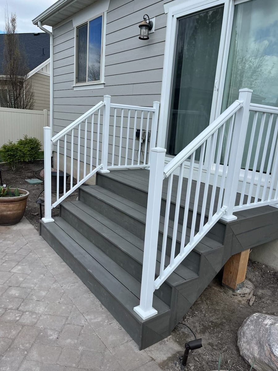 Utah County Decks project gallery photo 82